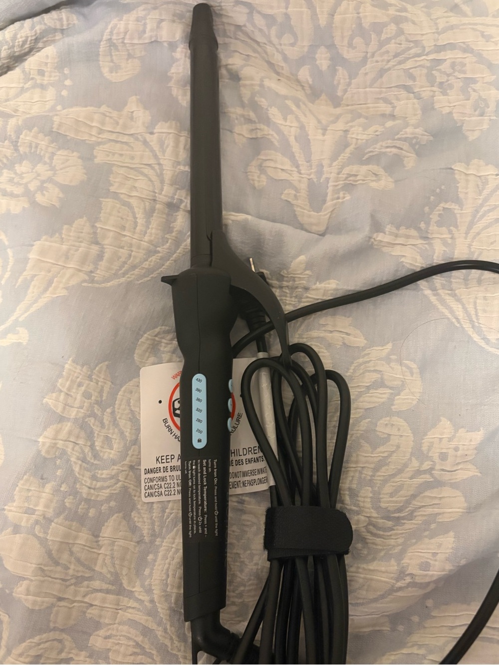 Bio Ionic 0.75” Extra Long Barrel Curling Iron – Never